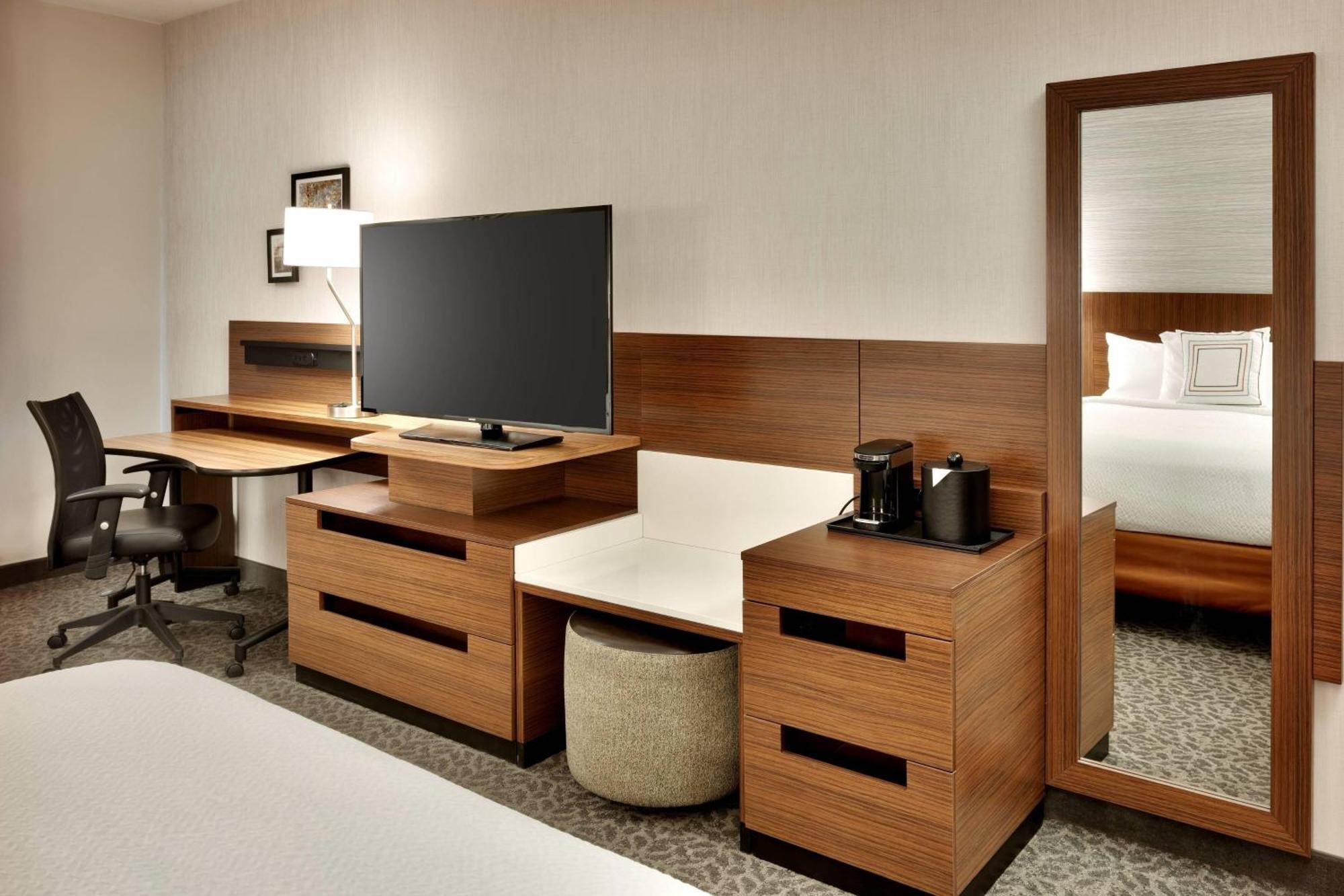 Fairfield Inn & Suites By Marriott Springfield North Luaran gambar